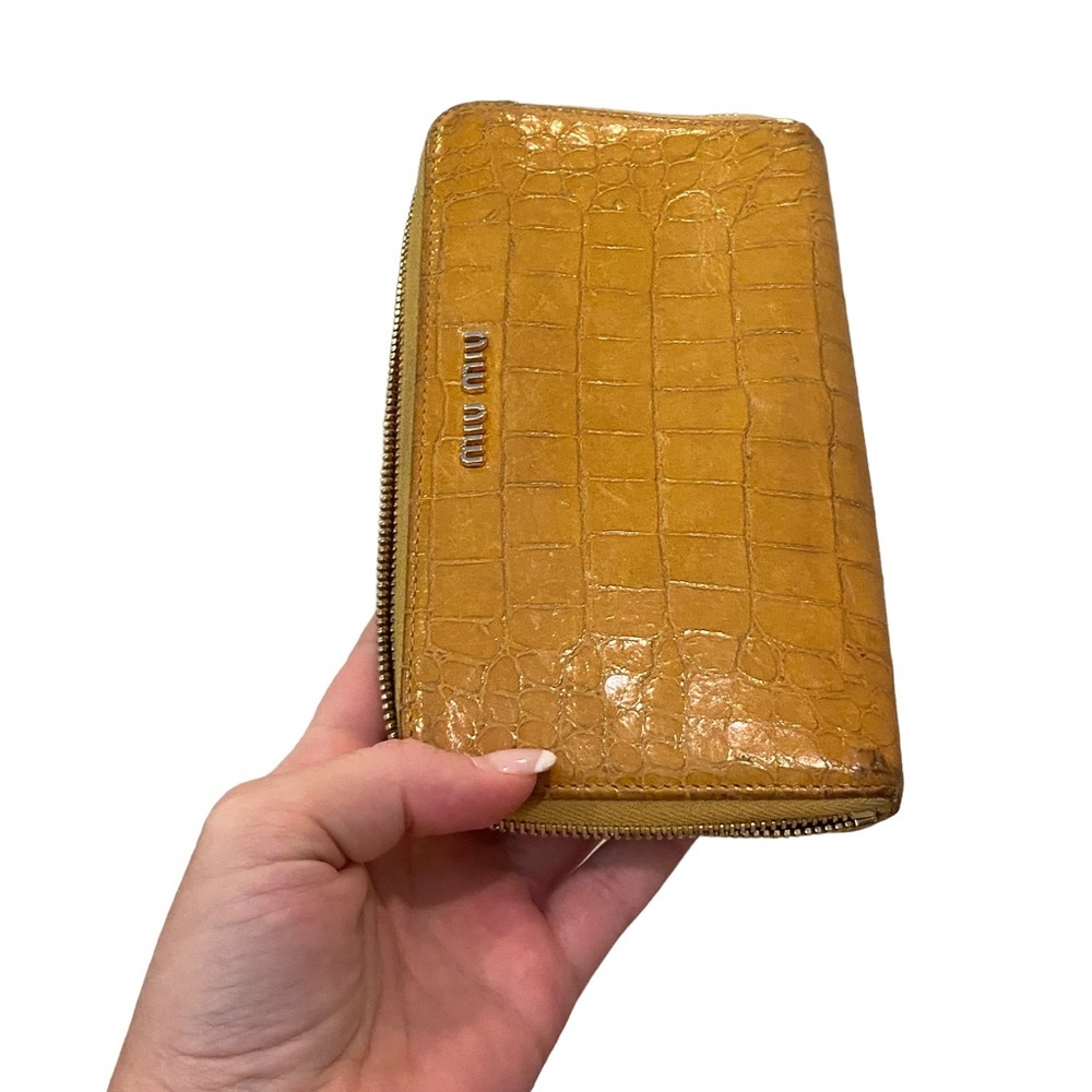 Miu Miu yellow leather croc embossed zippy zip around Long wallet - Picture 15 of 16